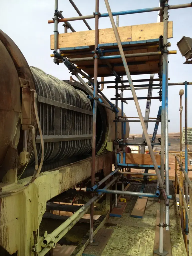 Tube and clip scaffolding, Mining